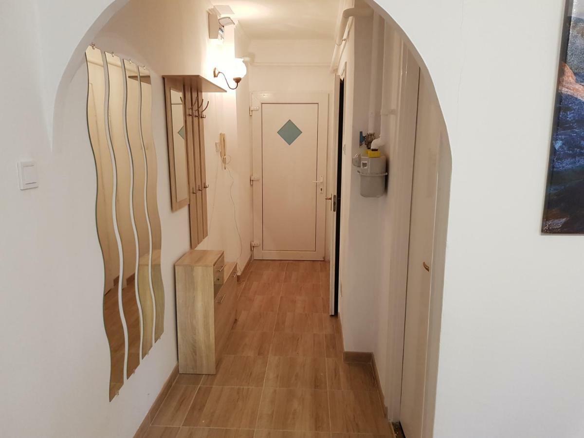 Lia Apartman Kiskunhalas Exterior foto